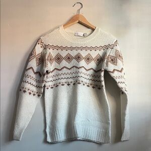 •| vintage knit sweater